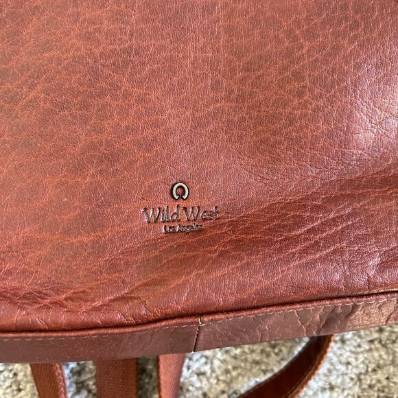 Wild West Los Angeles Leather Backpack Adjustable Straps & Plaid Interior Brown - Picture 13 of 13